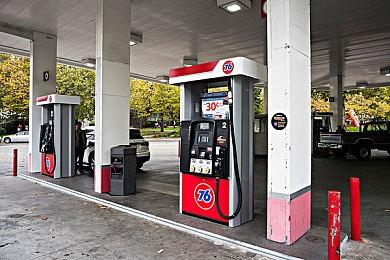 《哥谭骑士》10月25日发售 蝙蝠家族身系重任